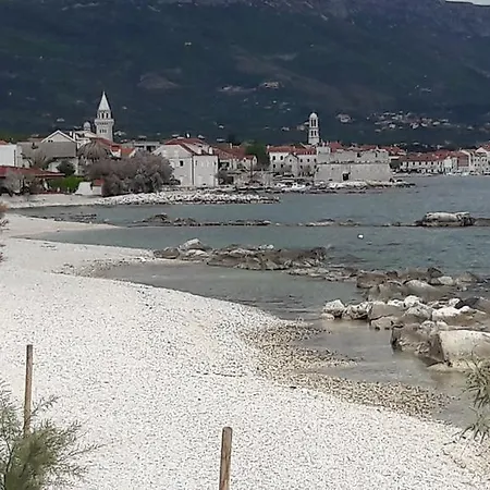 Lebedina *